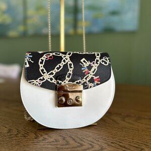 NEW！Furla My Play Interchangeable Metropolis Leather Flap -Black Chain